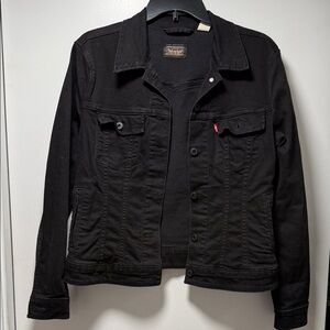 Levi’s women’s Original Trucker jacket